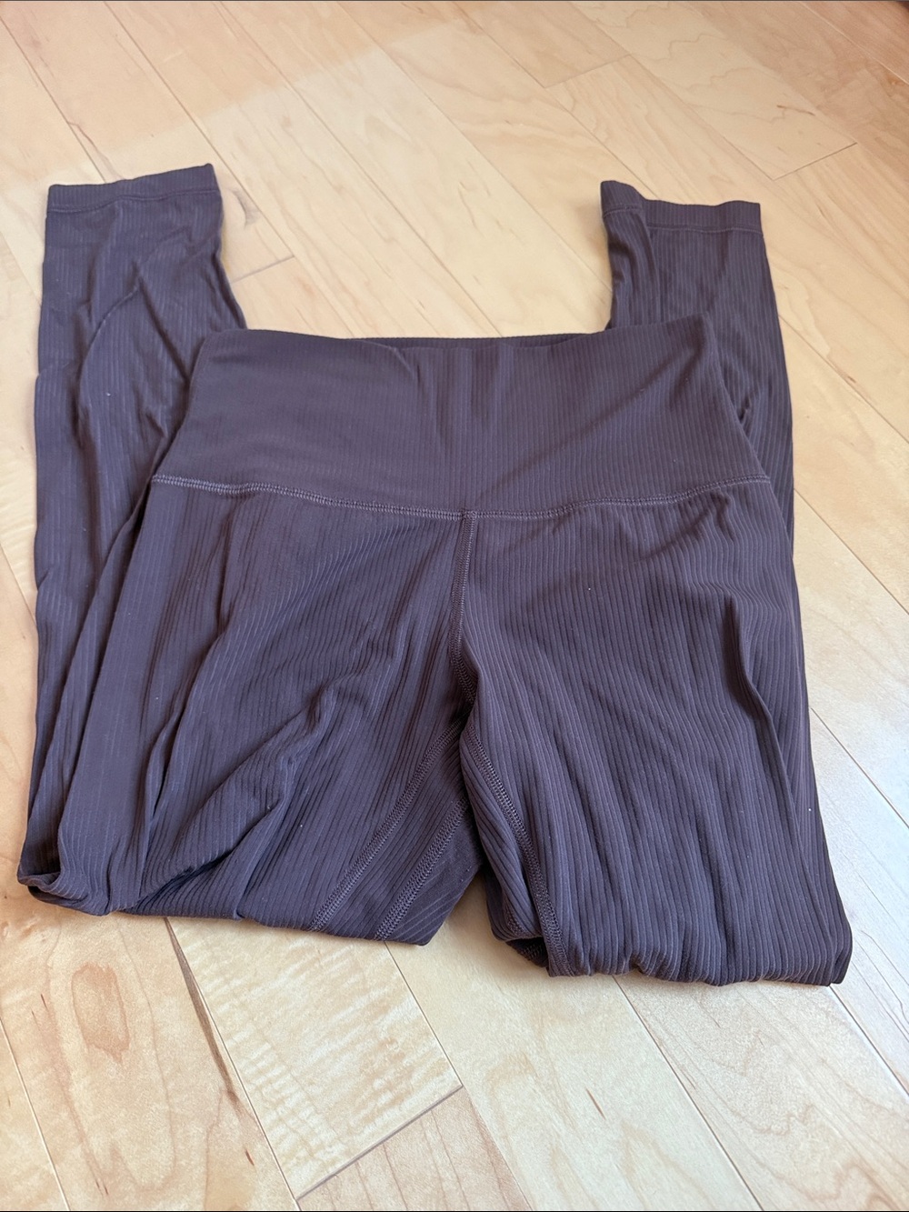 High-Rise Ribbed Leggings — Chocolate Brown